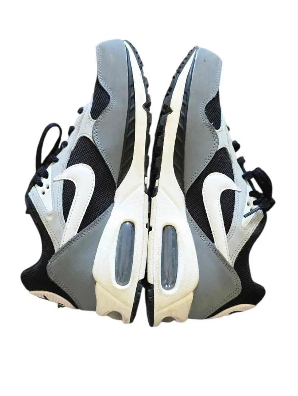 Nike Air Max Men's 7.5 Women's 9  Black White Gray Sneakers